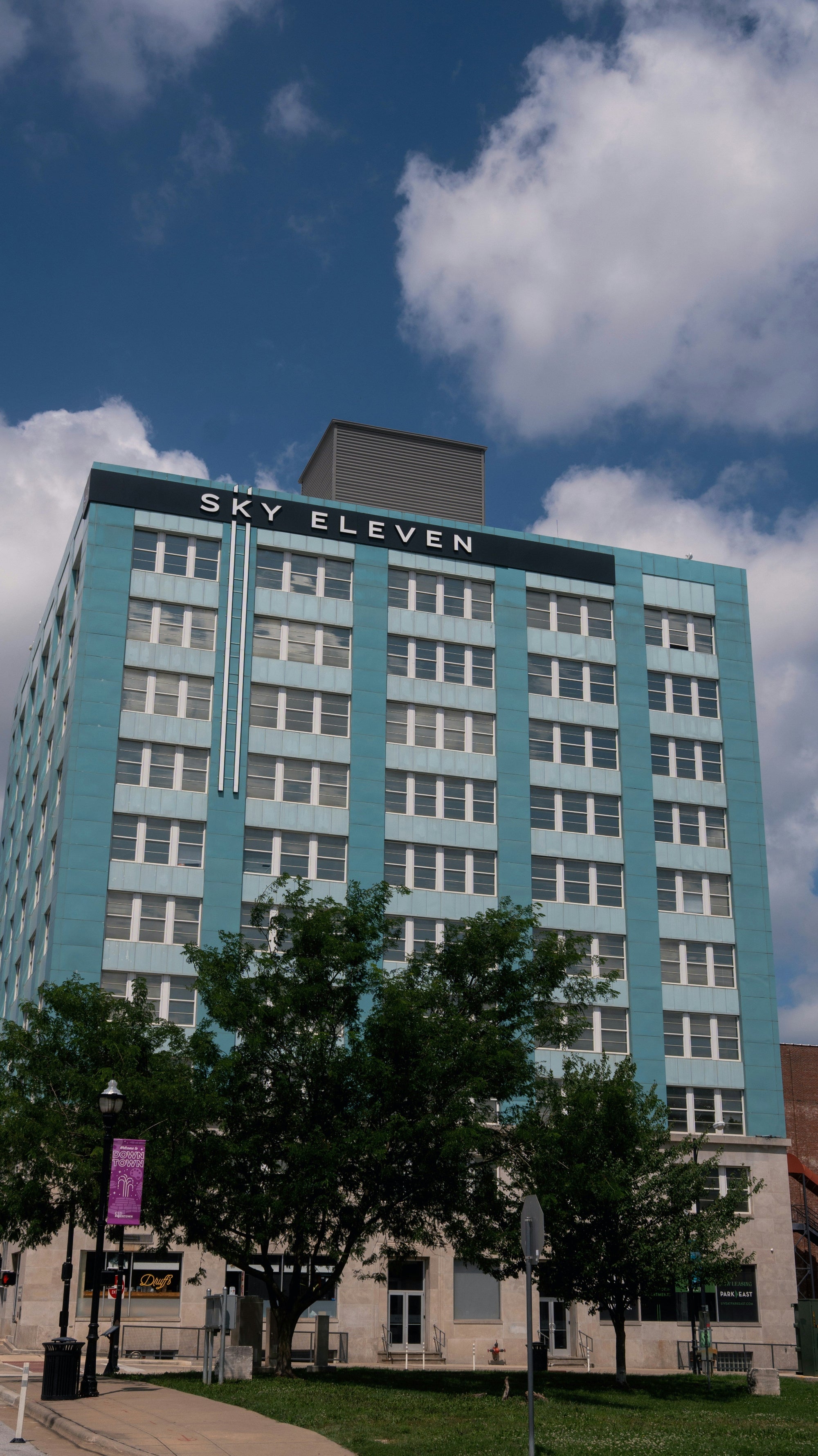 Sky Eleven building and downtown Springfield Missouri — FDM Enterprises MRI and CT scanner service coverage in Springfield